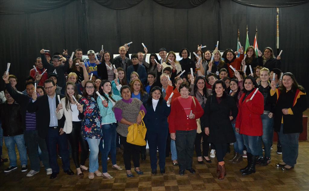 Pronatec forma mais 600 profissionais para o mercado de trabalho